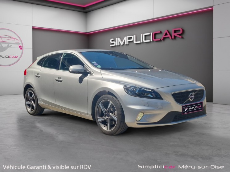 Volvo v40 t3 152 r-design geartronic a courroie de distribution neuve garantie 12 mois occasion simplicicar mery-sur-oise...