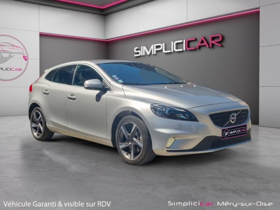 Volvo v40 t3 152 r-design geartronic a courroie de distribution neuve garantie 12 mois occasion simplicicar mery-sur-oise...
