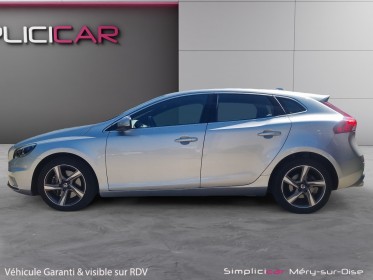 Volvo v40 t3 152 r-design geartronic a courroie de distribution neuve garantie 12 mois occasion simplicicar mery-sur-oise...