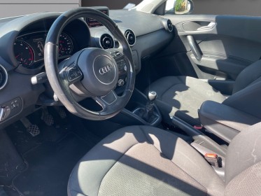 Audi a1 1.2 tfsi 86 ambiente / radars arriÈres / climatisation / rÉvision ok / garantie 12 mois occasion simplicicar salon...