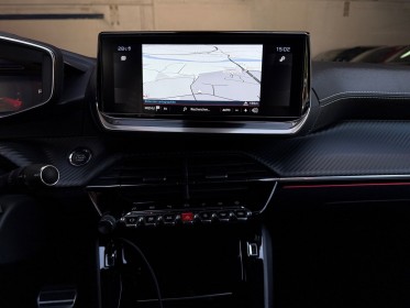 Peugeot 208 100 ch eat8 gt /suivi complet peugeot/ occasion simplicicar pertuis  simplicicar simplicibike france