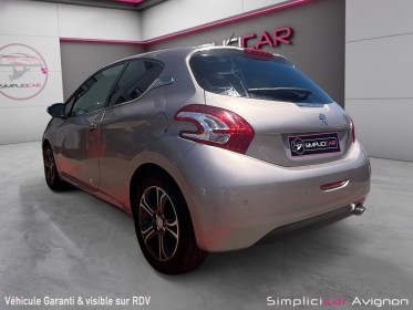 Peugeot 208 1.2 vti 82ch bvm5 allure occasion avignon (84) simplicicar simplicibike france