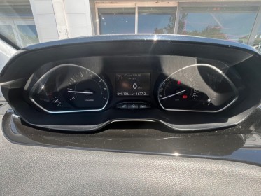 Peugeot 208 1.2 vti 82ch bvm5 allure occasion avignon (84) simplicicar simplicibike france