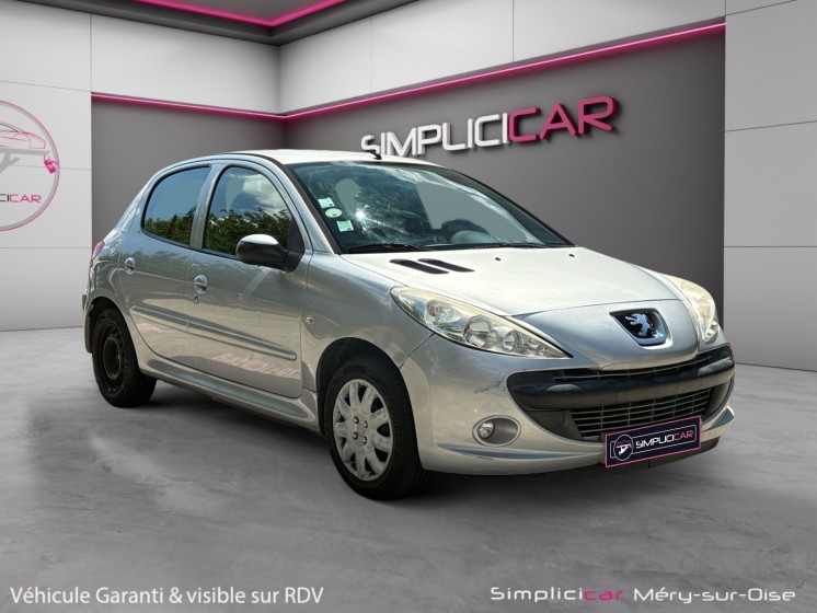 Peugeot 206 1.4 hdi 70ch trendy autoradio usb clim distribution réalisée garantie 12 mois occasion simplicicar... Peugeot 206 1.4 hdi 70ch trendy autoradio usb clim distribution réalisée garantie 12 mois occasion simplicicar...
