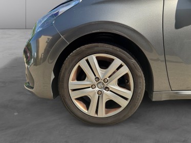 Peugeot 208 1.2 puretech 82ch bvm5 style courroie changée garantie 12 mois occasion simplicicar mery-sur-oise simplicicar...
