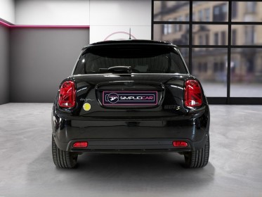 Mini cooper se yours 135 kw / 184 cv lci 94ah edrive 184 cv sellerie cuir chester lounge carbon black occasion simplicicar...