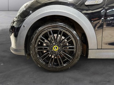 Mini cooper se yours 135 kw / 184 cv lci 94ah edrive 184 cv sellerie cuir chester lounge carbon black occasion simplicicar...