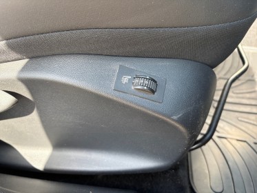 Peugeot 2008 1.6 e-hdi 92ch bvm5 allure/ radar de recul/ sièges chauffants occasion simplicicar orgeval  simplicicar...