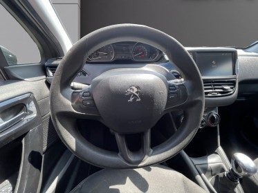 Peugeot 208 business luehdi 100ch ss bvm5 active business occasion simplicicar meaux simplicicar simplicibike france