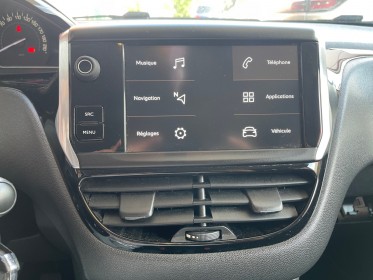 Peugeot 208 business luehdi 100ch ss bvm5 active business occasion simplicicar meaux simplicicar simplicibike france