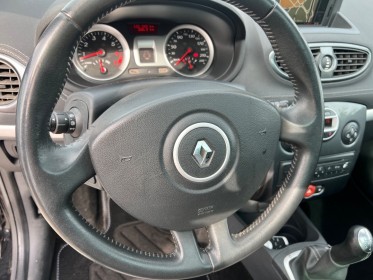Renault clio iii tce 100 eco2 20th euro 5 occasion avignon (84) simplicicar simplicibike france