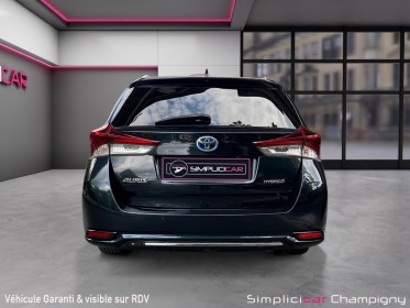 Toyota auris touring sports hybride 136h dynamic occasion champigny-sur-marne (94) simplicicar simplicibike france