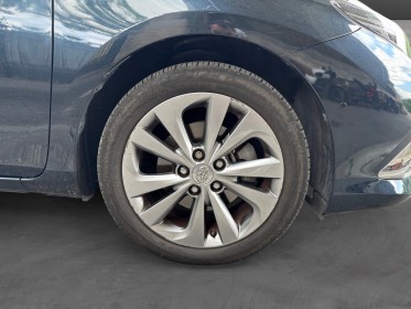Toyota auris touring sports hybride 136h dynamic occasion champigny-sur-marne (94) simplicicar simplicibike france