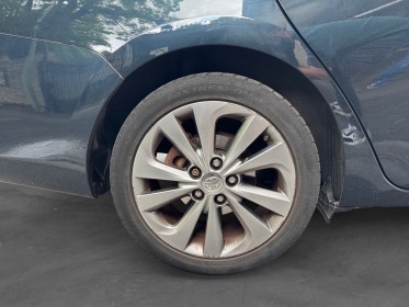 Toyota auris touring sports hybride 136h dynamic occasion champigny-sur-marne (94) simplicicar simplicibike france