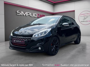Peugeot 208 1.6 bluehdi 120ch bvm6 gt line / carplay / radars ar / diffuseur sport occasion simplicicar salon de provence...
