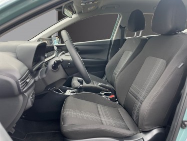 Hyundai i20 1.2 84 intuitive - faible kms - carplay - garantie constructeur 2029 occasion simplicicar lyon nord  simplicicar...