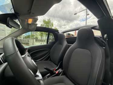 Smart fortwo coupe 1.0 71 ch ss passion/cabriolet/garantie 12 mois/entretien complet/carlay/echappement sport occasion...