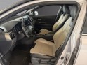 Toyota c-hr hybride rc18 122h collection entretien complet toyota camera 360 sièges chauffants garantie 12 mois occasion...
