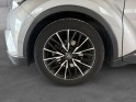 Toyota c-hr hybride rc18 122h collection entretien complet toyota camera 360 sièges chauffants garantie 12 mois occasion...