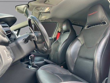 Renault clio iv 1.6 turbo 220 energy rs trophy edc - suivi renault/cuir/caméra de recul/rs monitor - garantie 12 mois...