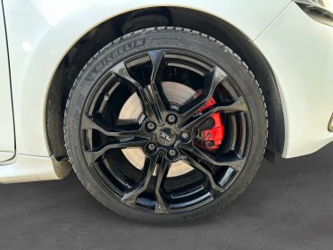 Renault clio iv 1.6 turbo 220 energy rs trophy edc - suivi renault/cuir/caméra de recul/rs monitor - garantie 12 mois...