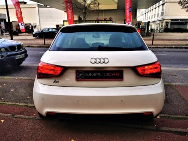 AUDI A1 SPORTBACK Ambition Luxe S tronic 122 cv par SIMPLICICAR SIMPLICIBIKE FRANCE