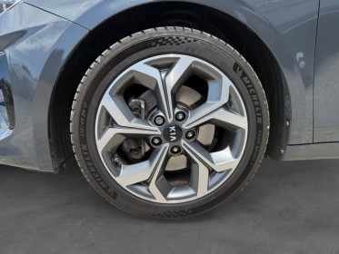 Kia ceed 1.6 crdi 115 ch isg dct7 gt line carplay camera régulateur occasion simplicicar poitiers simplicicar simplicibike...