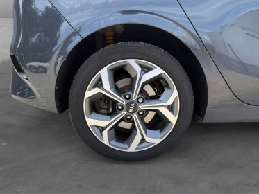 Kia ceed 1.6 crdi 115 ch isg dct7 gt line carplay camera régulateur occasion simplicicar poitiers simplicicar simplicibike...