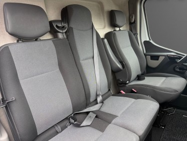 Renault master plancher cabine hc l2h2 3.5t 2.3 dci 135 energy confort occasion simplicicar meaux simplicicar simplicibike...