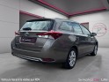 Toyota auris touring sports hybride 136h dynamic occasion simplicicar lille  simplicicar simplicibike france