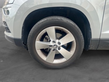 Skoda karoq 1.5 tsi 150 ch act business, apple carplay, caméra de recul, attelage électrique, garantie 12 mois. occasion...