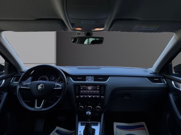 Skoda octavia 1.5 tgi g-tec 131 ch dsg7 business occasion paris 17ème (75)(porte maillot) simplicicar simplicibike france