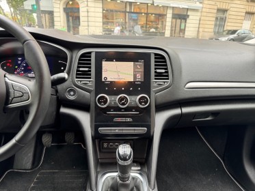 Renault megane iv berline blue dci 115 evolution/ start and stop / radar de recul occasion paris 17ème (75)(porte maillot)...
