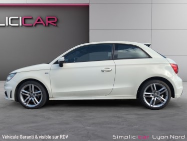 Audi a1 a1 1.6 tdi 105ch  sline interieur exterieur avec ecran pneus neufs occasion simplicicar lyon nord  simplicicar...