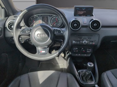 Audi a1 a1 1.6 tdi 105ch  sline interieur exterieur avec ecran pneus neufs occasion simplicicar lyon nord  simplicicar...