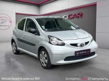 Toyota aygo 1.0 vvt-i - climatisation - 5 portes- peux kilométré - garantie 12 mois occasion champigny-sur-marne (94)...