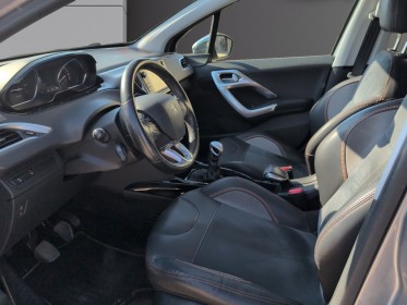 Peugeot 2008 1.2 essence 130ch ss bvm6 crossway, attelage, garantie 12 mois occasion simplicicar lunel simplicicar...