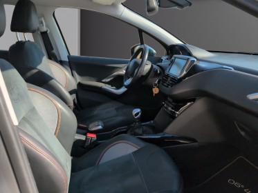Peugeot 2008 1.2 essence 130ch ss bvm6 crossway, attelage, garantie 12 mois occasion simplicicar lunel simplicicar...
