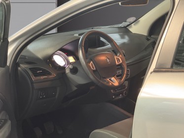 Renault megane iii berline tce 115 energy eco2 authentique garantie 12 mois occasion simplicicar meximieux simplicicar...