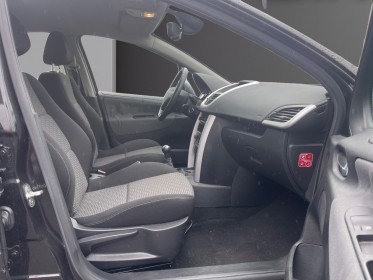 Peugeot 207 1.4 hdi 70ch clim  radar 68000km garantie 12mois occasion parc voitures beauvais simplicicar simplicibike france