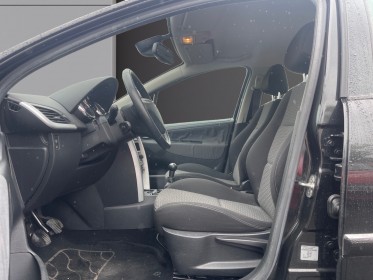 Peugeot 207 1.4 hdi 70ch clim  radar 68000km garantie 12mois occasion parc voitures beauvais simplicicar simplicibike france