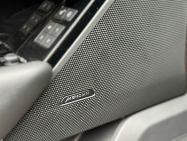 Land rover range rover velar 2.0 sd4 16v dpf 4wd 240 cv  r-dynamic / garantie 12 mois / toit ouvrant / meridian / siÈges......