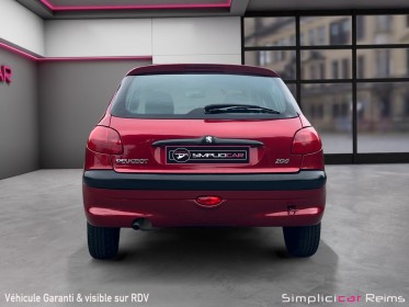 Peugeot 206 1.4i xt pack clim occasion simplicicar reims simplicicar simplicibike france