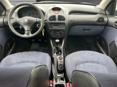 Peugeot 206 1.4i xt pack clim occasion simplicicar reims simplicicar simplicibike france