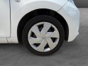 Toyota aygo 1.0 vvt-i x-play limiteur de vitesse bluetooth garantie 12 mois occasion simplicicar poitiers simplicicar...