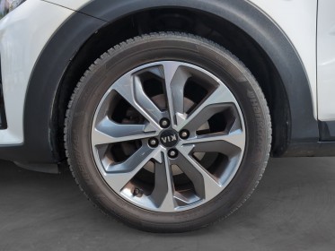 Kia stonic 1.0 t-gdi 120 ch isg bvm6 active occasion simplicicar lyon nord  simplicicar simplicibike france