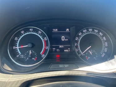Skoda fabia 1.0 tsi 110 ch bvm6 monte-carlo  -  carplay garantie 12 mois occasion simplicicar lyon nord  simplicicar...