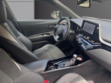 Toyota c-hr hybride my23 simplifiee 2.0l gr sport/ park assist/ volant chauffant/ neuve occasion paris 17ème (75)(porte...