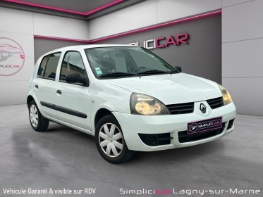Renault clio campus 1.2 16v 75 campus  authentique - faible kilometrage occasion simplicicar lagny  simplicicar simplicibike...