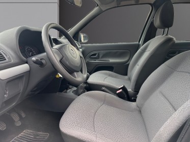 Renault clio campus 1.2 16v 75 campus  authentique - faible kilometrage occasion simplicicar lagny  simplicicar simplicibike...